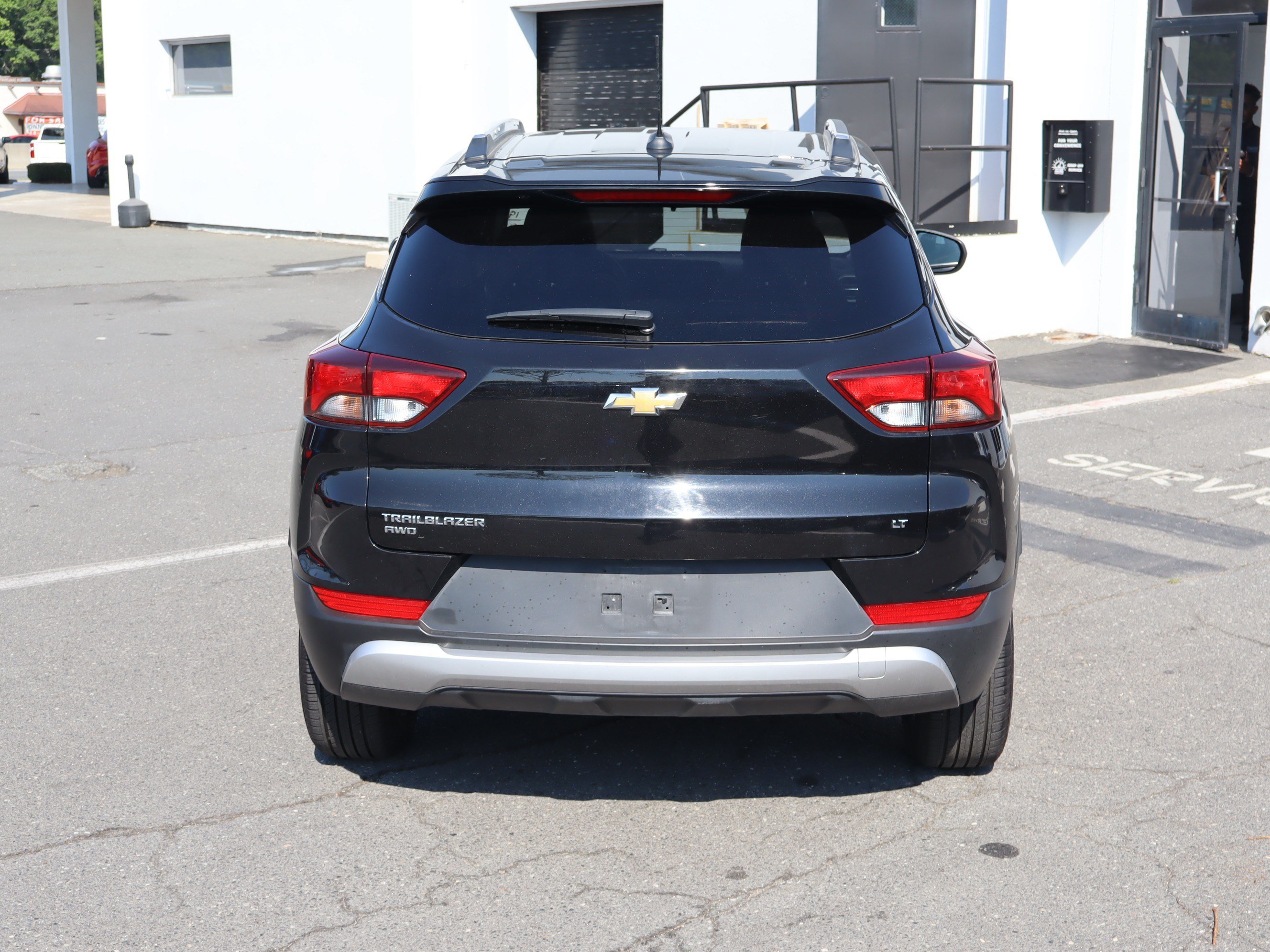 Used 2024 Chevrolet TrailBlazer LT AWD/4WD image 9