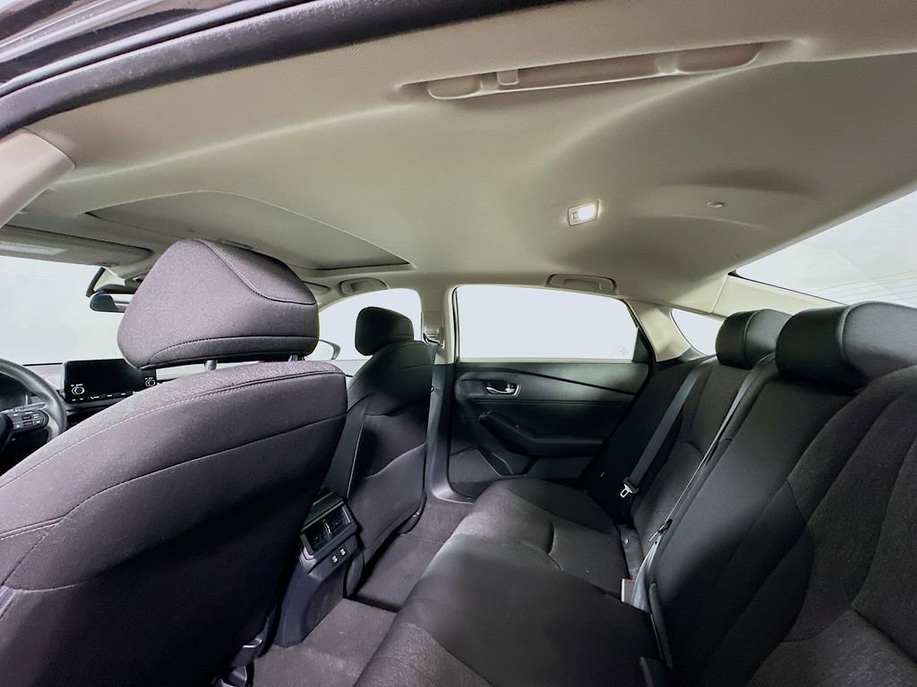 Used 2025 Honda Accord SE image 13