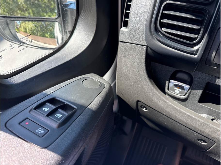 Used 2023 RAM ProMaster 1500 FWD image 12