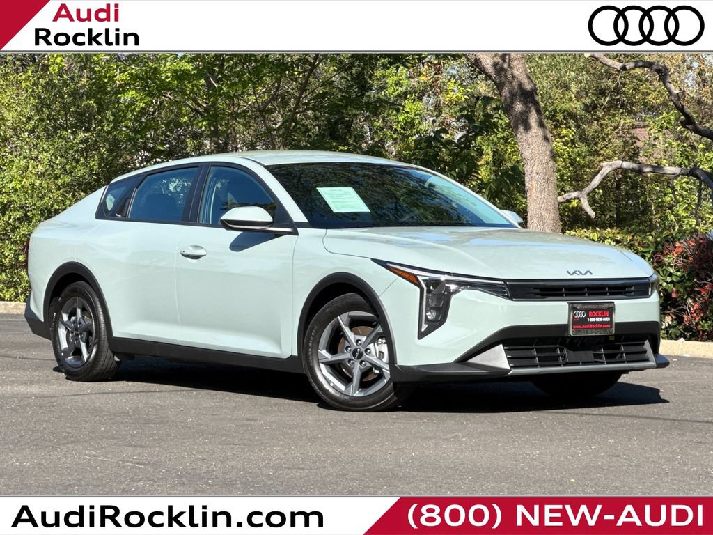 Used 2025 Kia K4