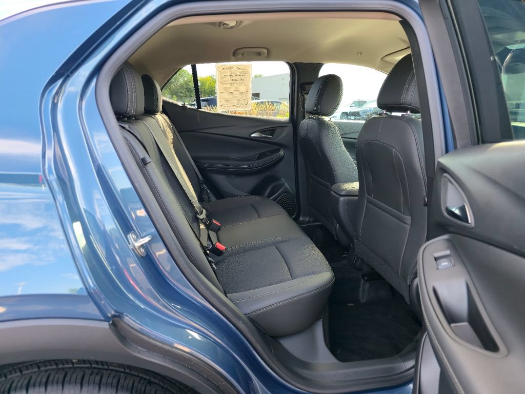 Certified 2024 Buick Encore GX Preferred AWD/4WD image 26