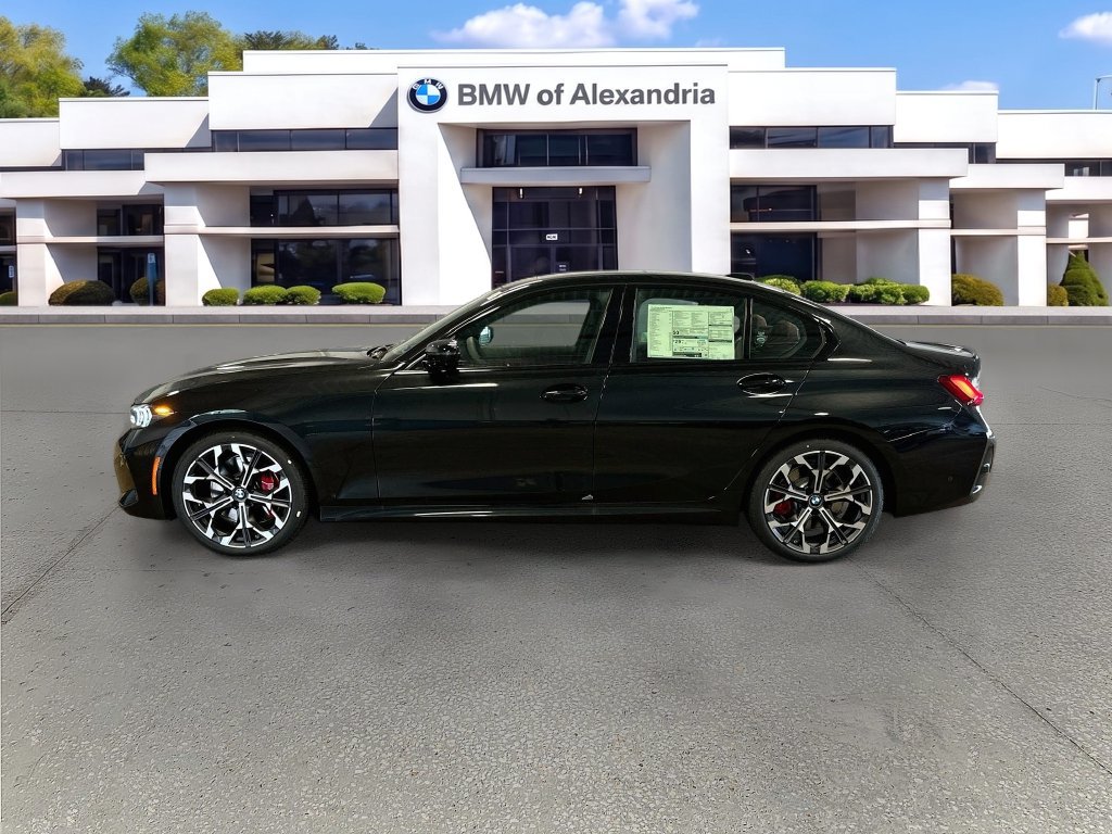 New 2026 BMW 330i xDrive Sedan w/ M Sport Package AWD/4WD image 8