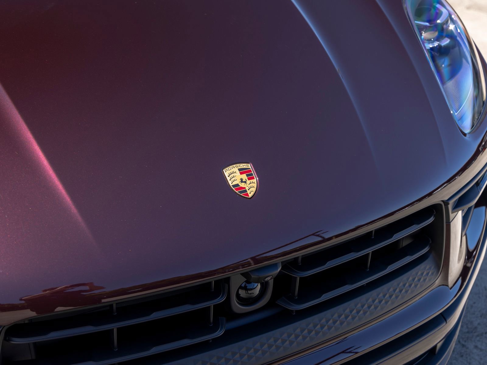 Certified 2026 Porsche Macan AWD/4WD image 16