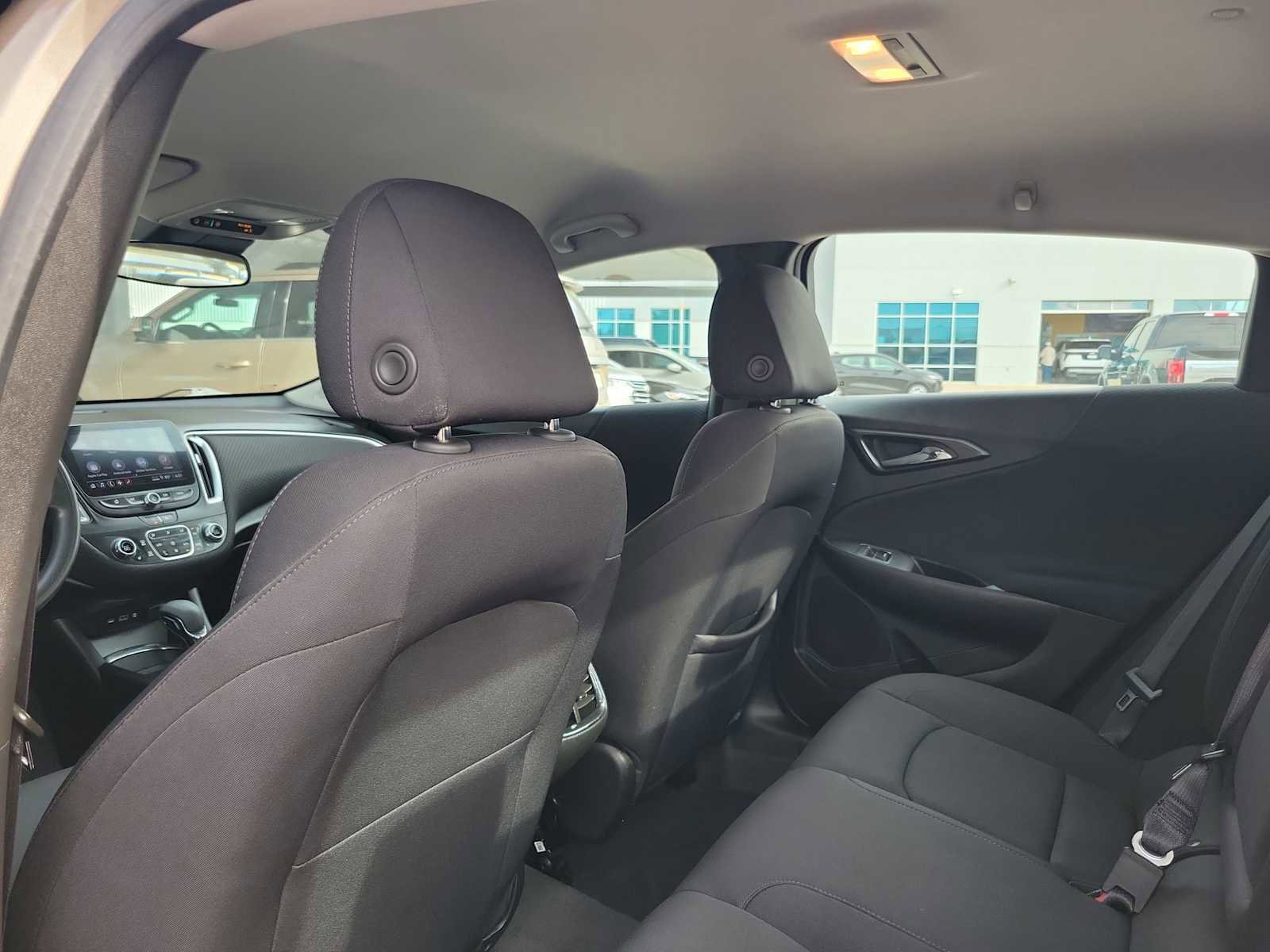 Used 2024 Chevrolet Malibu LT FWD image 16