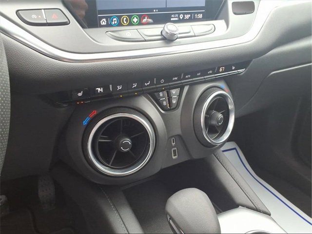 Used 2021 Chevrolet Blazer LT image 18