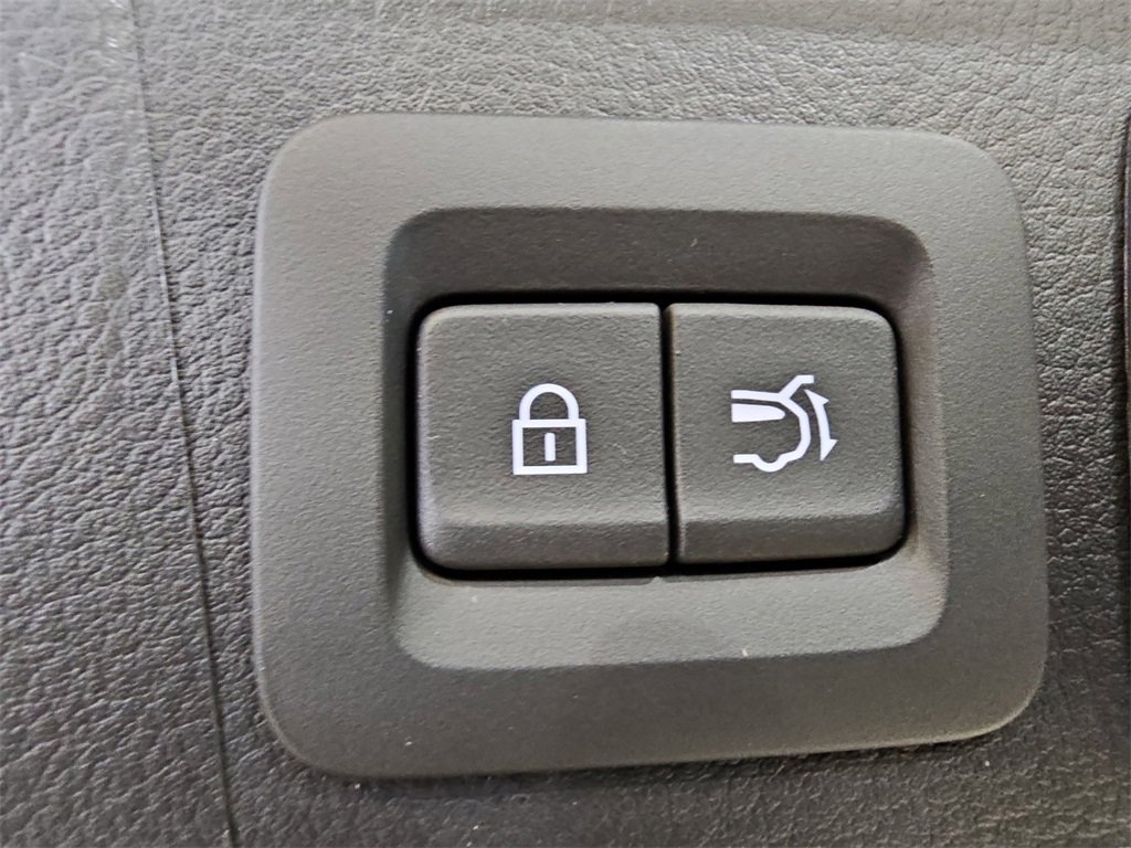 New 2025 MAZDA CX-50 AWD 2.5 S w/ Weather Package image 13