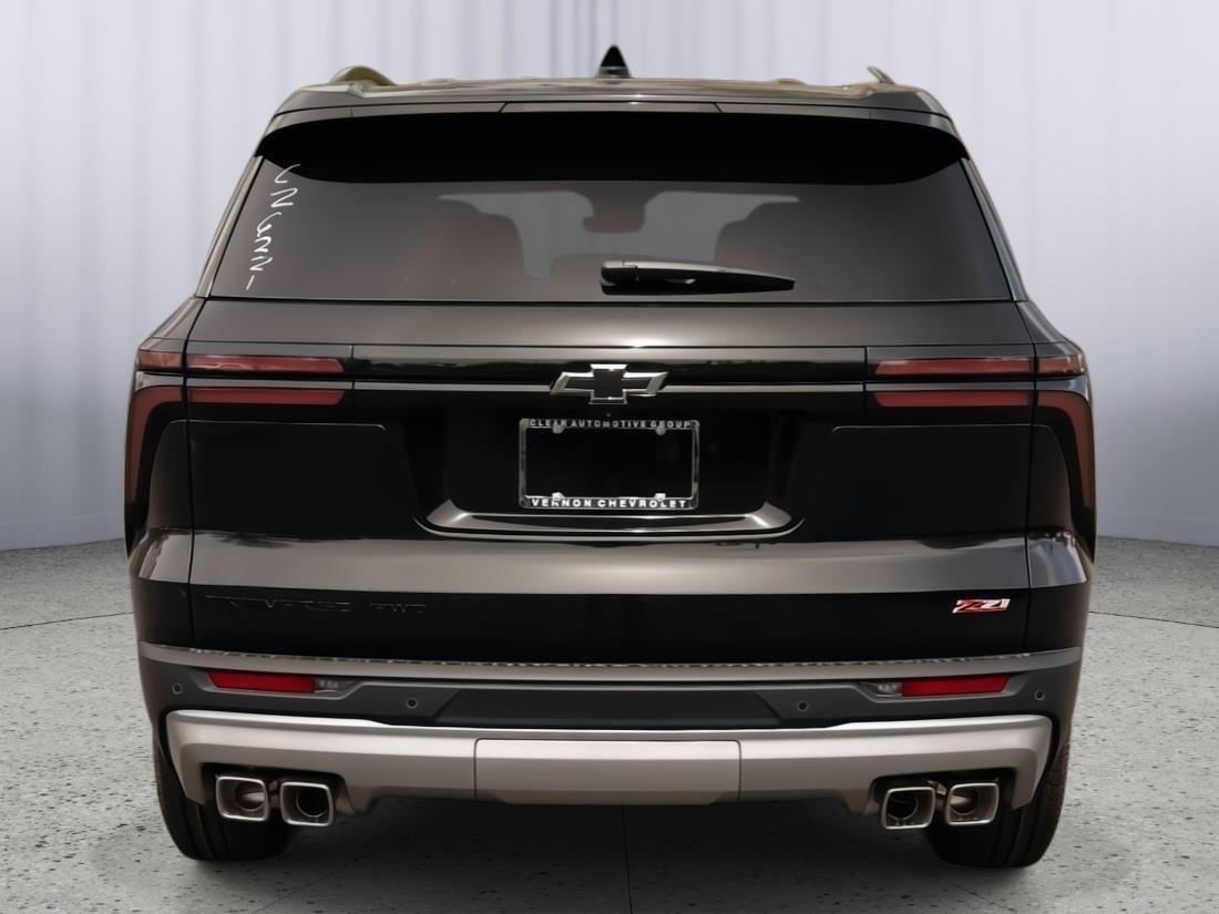 New 2026 Chevrolet Traverse Z71 w/ Enhanced Driving Package AWD/4WD image 6
