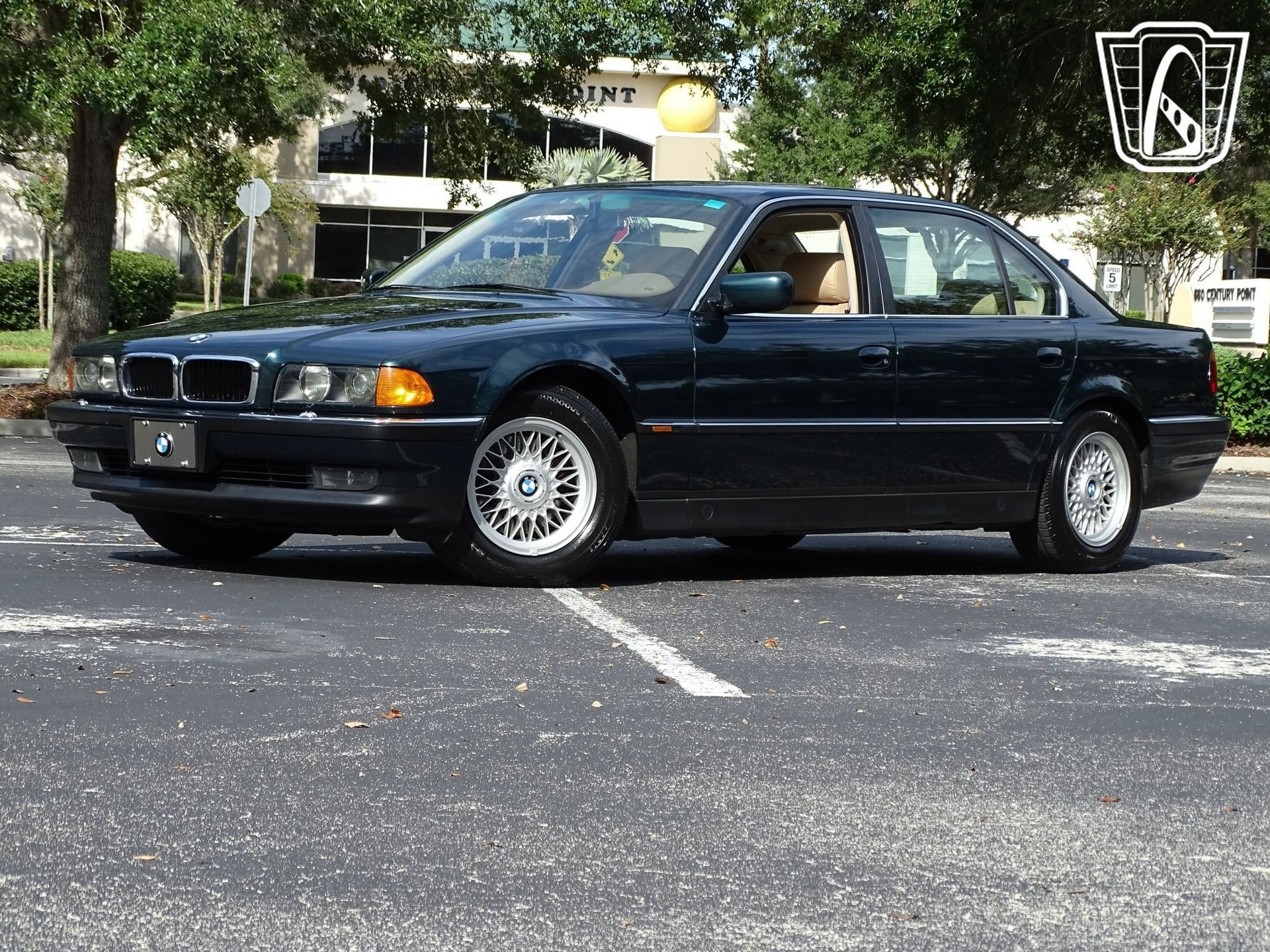 Used 1995 BMW 740iL RWD image 3
