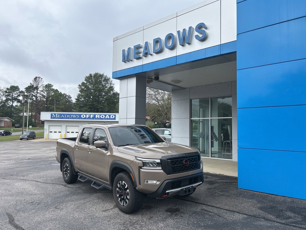 Used 2023 Nissan Frontier PRO-4X w/ Pro Convenience Package