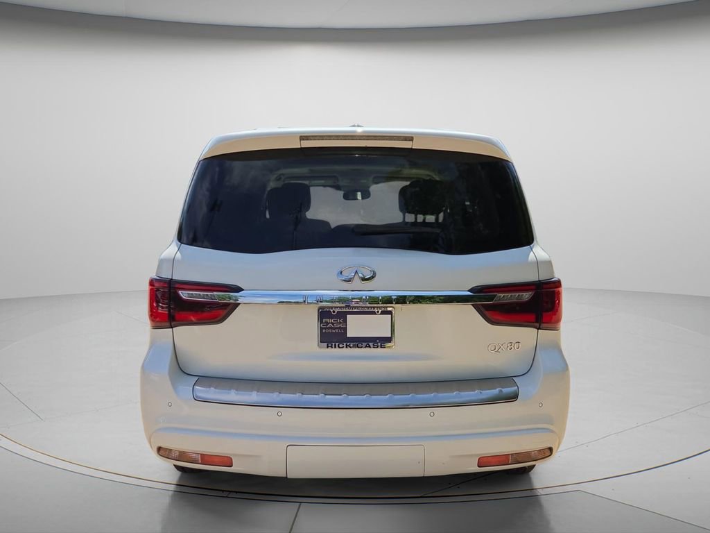 Used 2018 INFINITI QX80 2WD w/ Driver Assistance Package image 5