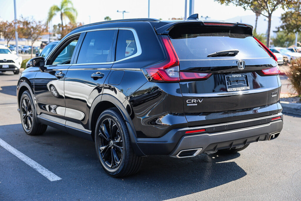 Used 2023 Honda CR-V Sport Touring image 25