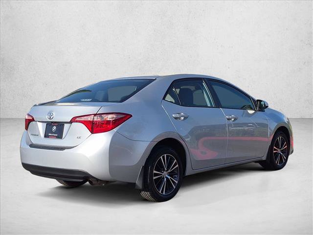 Used 2017 Toyota Corolla LE w/ Carpet Mat Package (TMS) FWD image 5