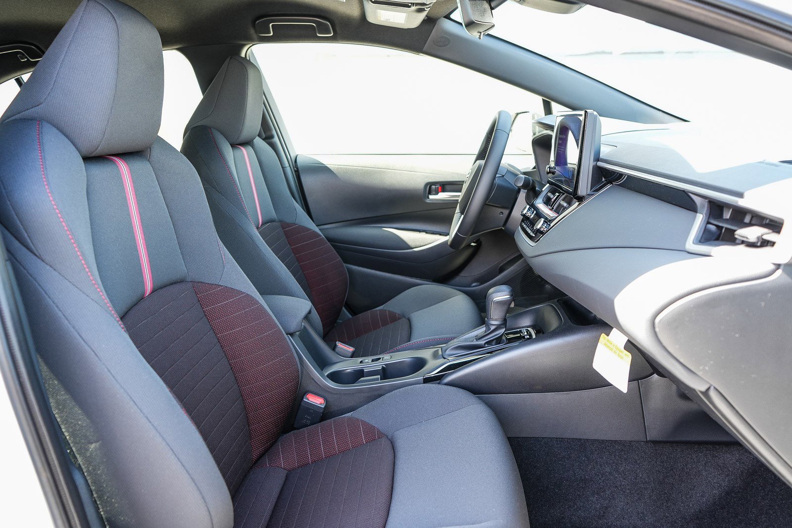 New 2026 Toyota Corolla SE image 19