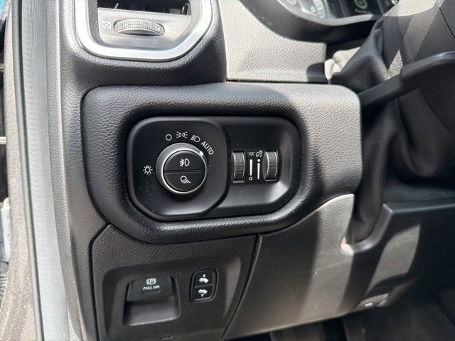 Used 2019 RAM 1500 Big Horn image 17