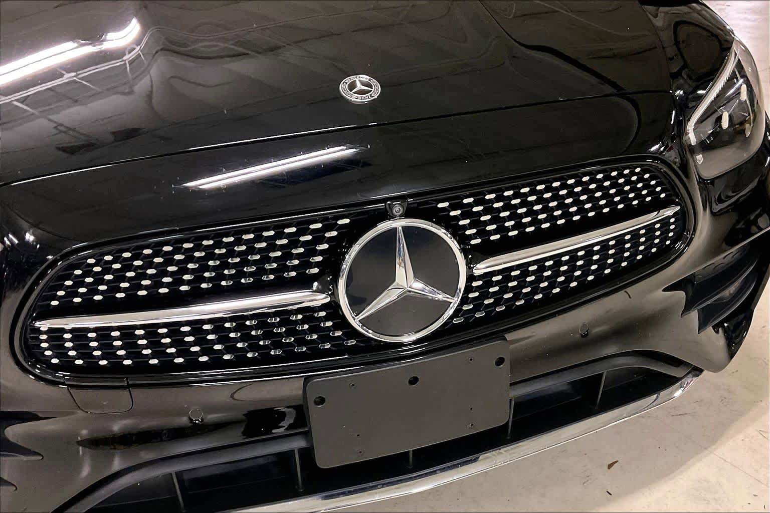 Used 2023 Mercedes-Benz E 350 Sedan image 29