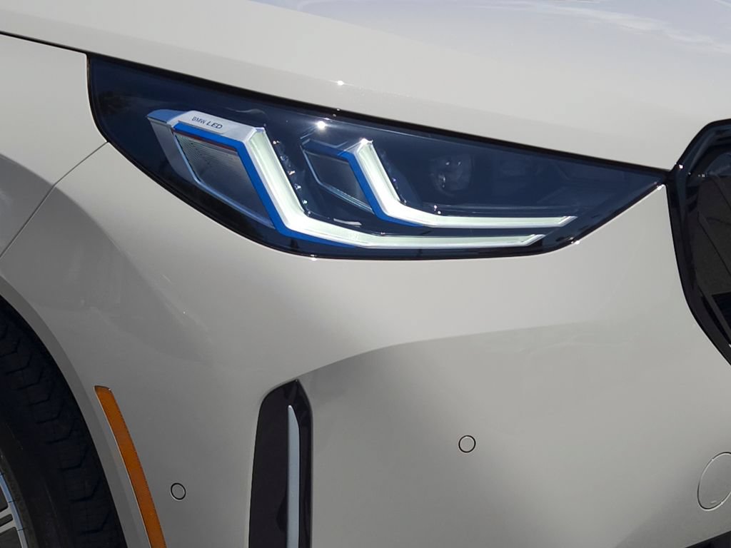 New 2026 BMW X3 xDrive30i w/ Premium Package AWD/4WD image 6