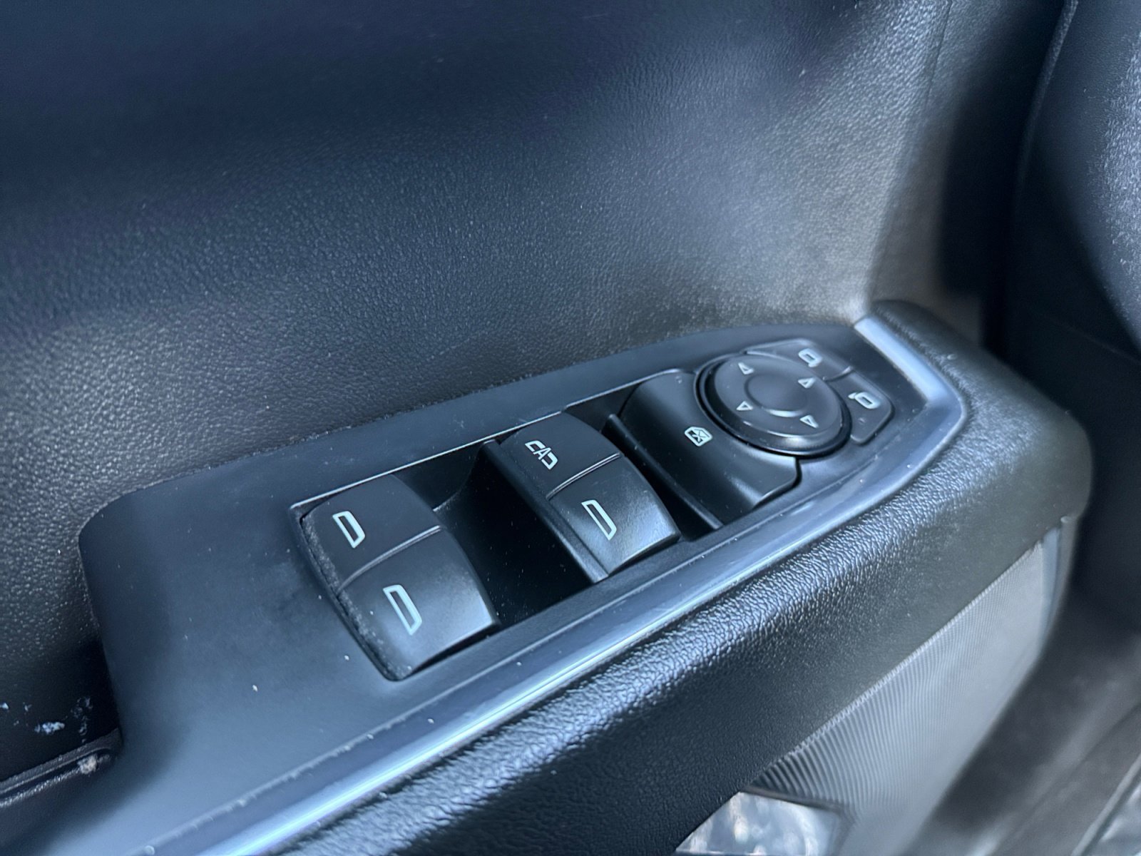 Used 2023 Chevrolet Silverado 1500 LT w/ Protection Package AWD/4WD image 23