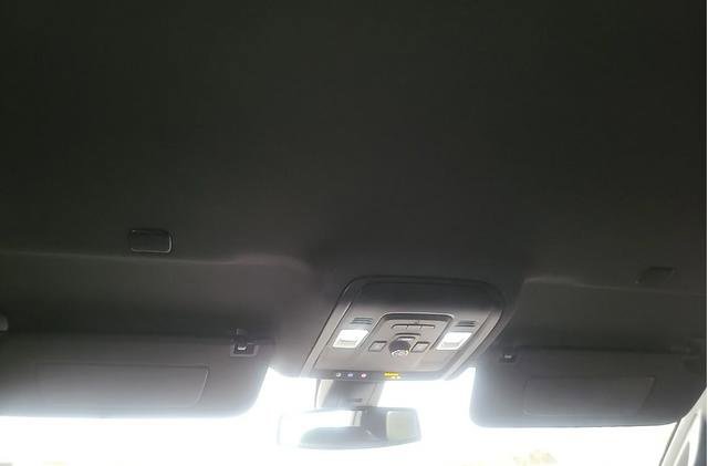 Used 2021 Chevrolet Suburban Z71 w/ Z71 Off-Road Package image 12