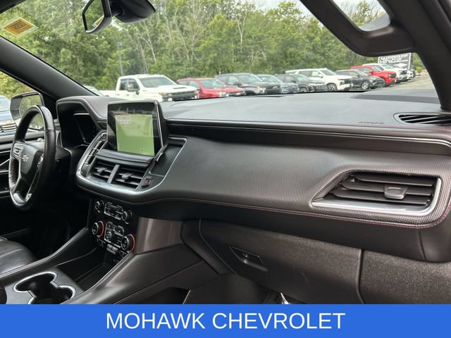 Used 2022 Chevrolet Suburban RST w/ Luxury Package AWD/4WD image 30