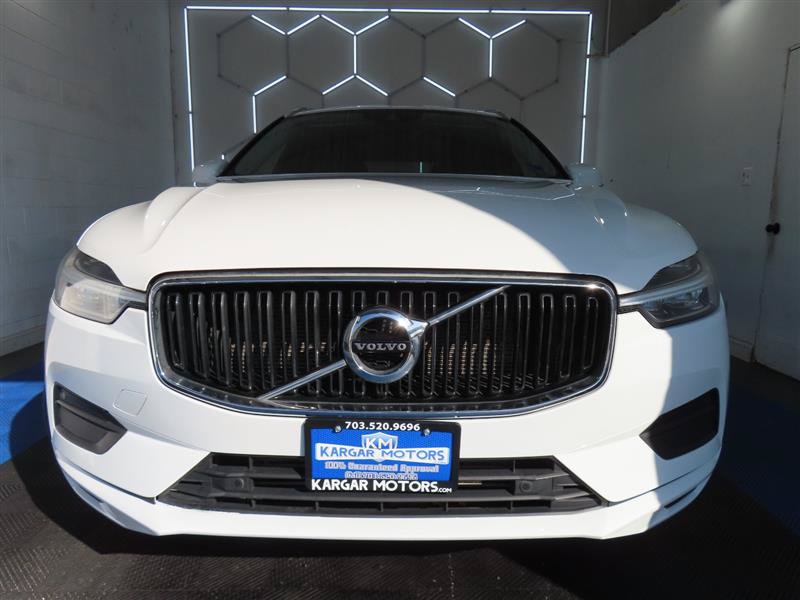 Used 2020 Volvo XC60 T6 Momentum w/ Protection Package Premier AWD/4WD image 3