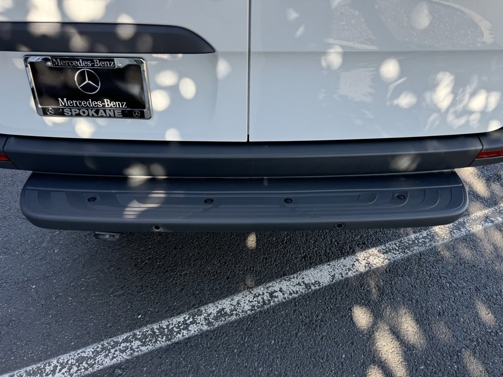 Used 2024 Mercedes-Benz Sprinter 144 Cargo image 11