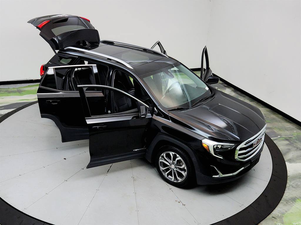 Used 2020 GMC Terrain SLT w/ GMC Pro Grade Package AWD/4WD image 38