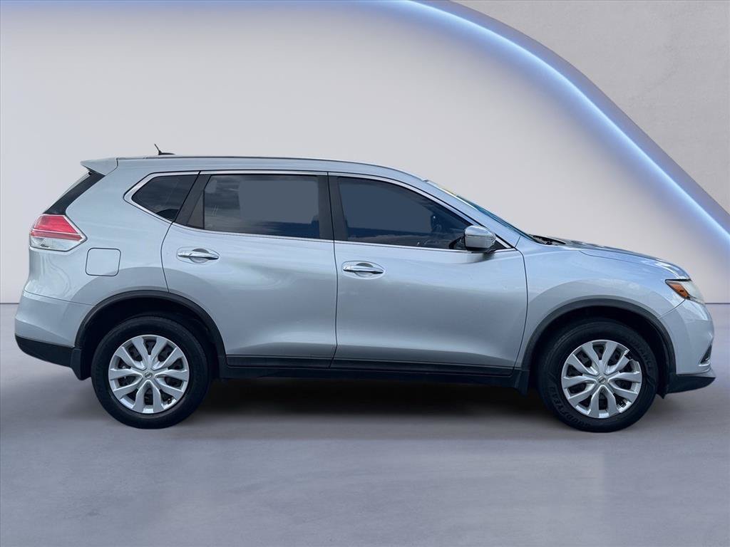 Used 2015 Nissan Rogue S FWD video 2
