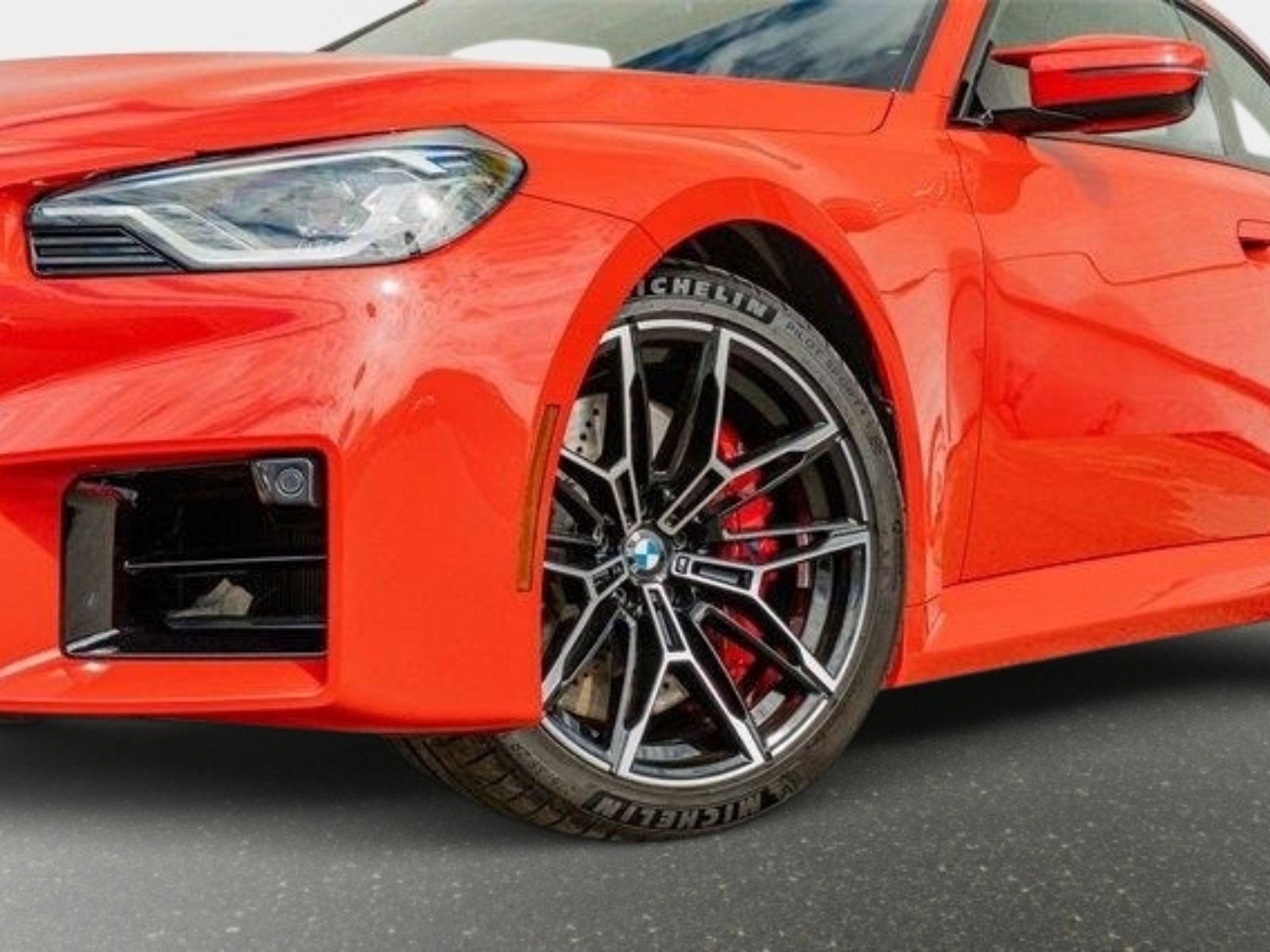 Used 2024 BMW M2 w/ Lighting Package image 27