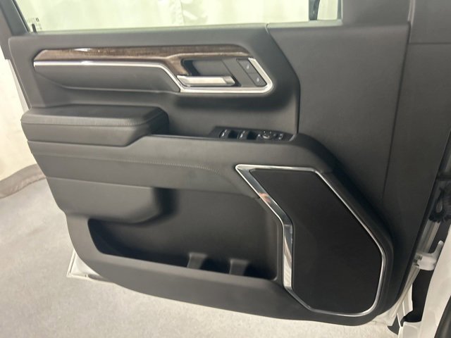 Used 2024 GMC Sierra 3500 SLE w/ SLE Value Package image 21