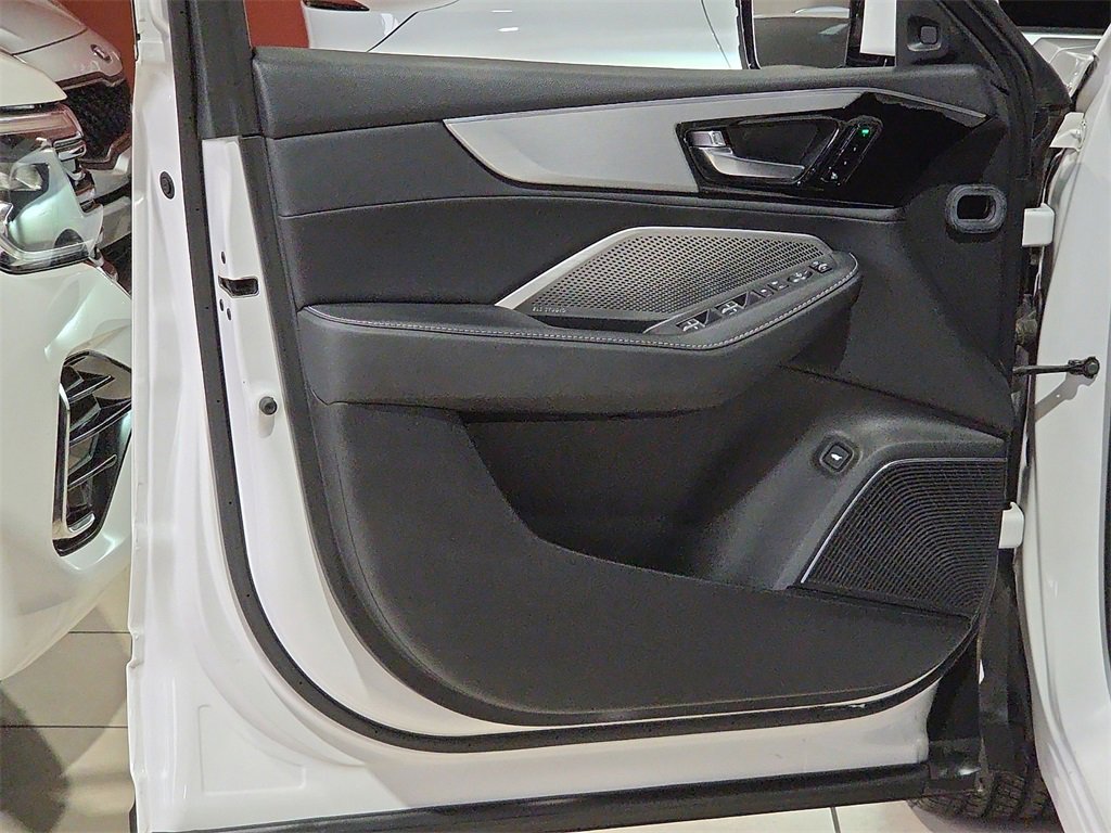 Used 2024 Acura MDX FWD w/ Technology Package image 15