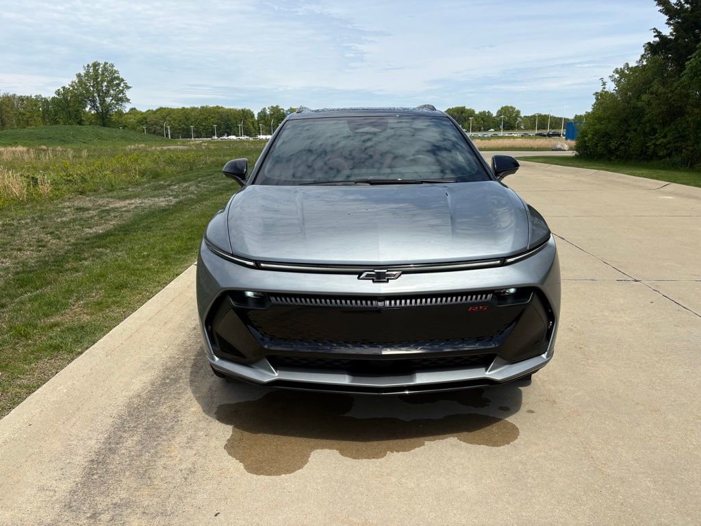 New 2026 Chevrolet Equinox EV RS AWD/4WD image 12
