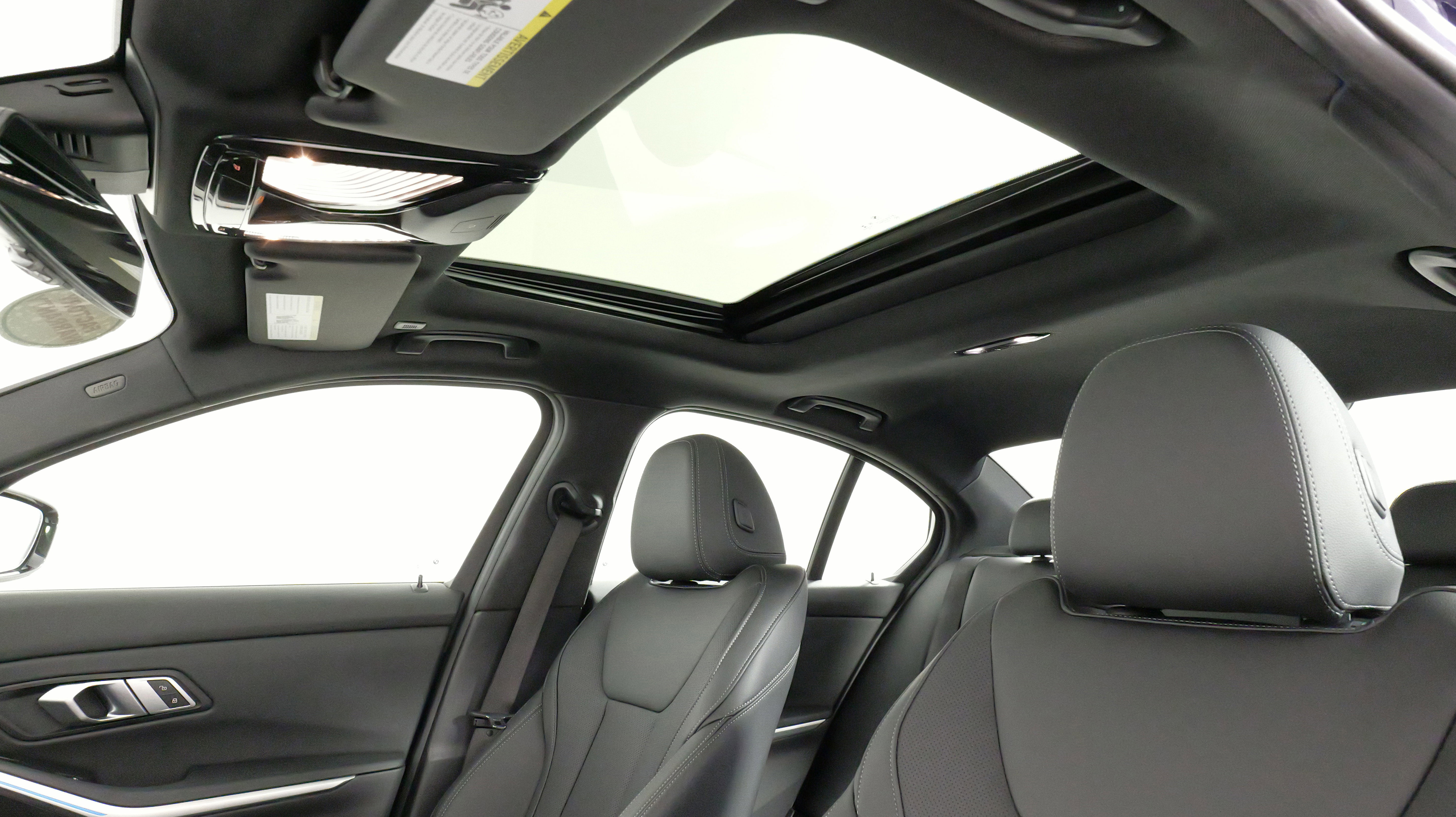 Used 2023 BMW 330i xDrive Sedan w/ Driving Assistance Package image 29