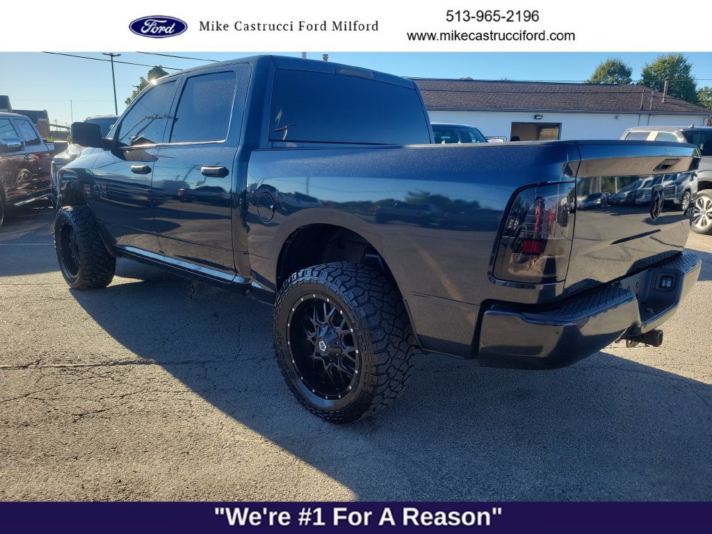 Used 2018 RAM 1500 Express w/ Express Value Package AWD/4WD image 3