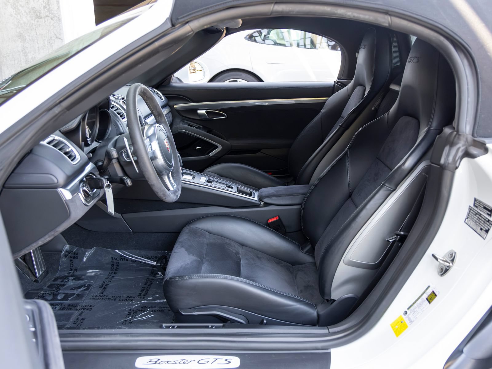 Certified 2015 Porsche Boxster GTS RWD image 39