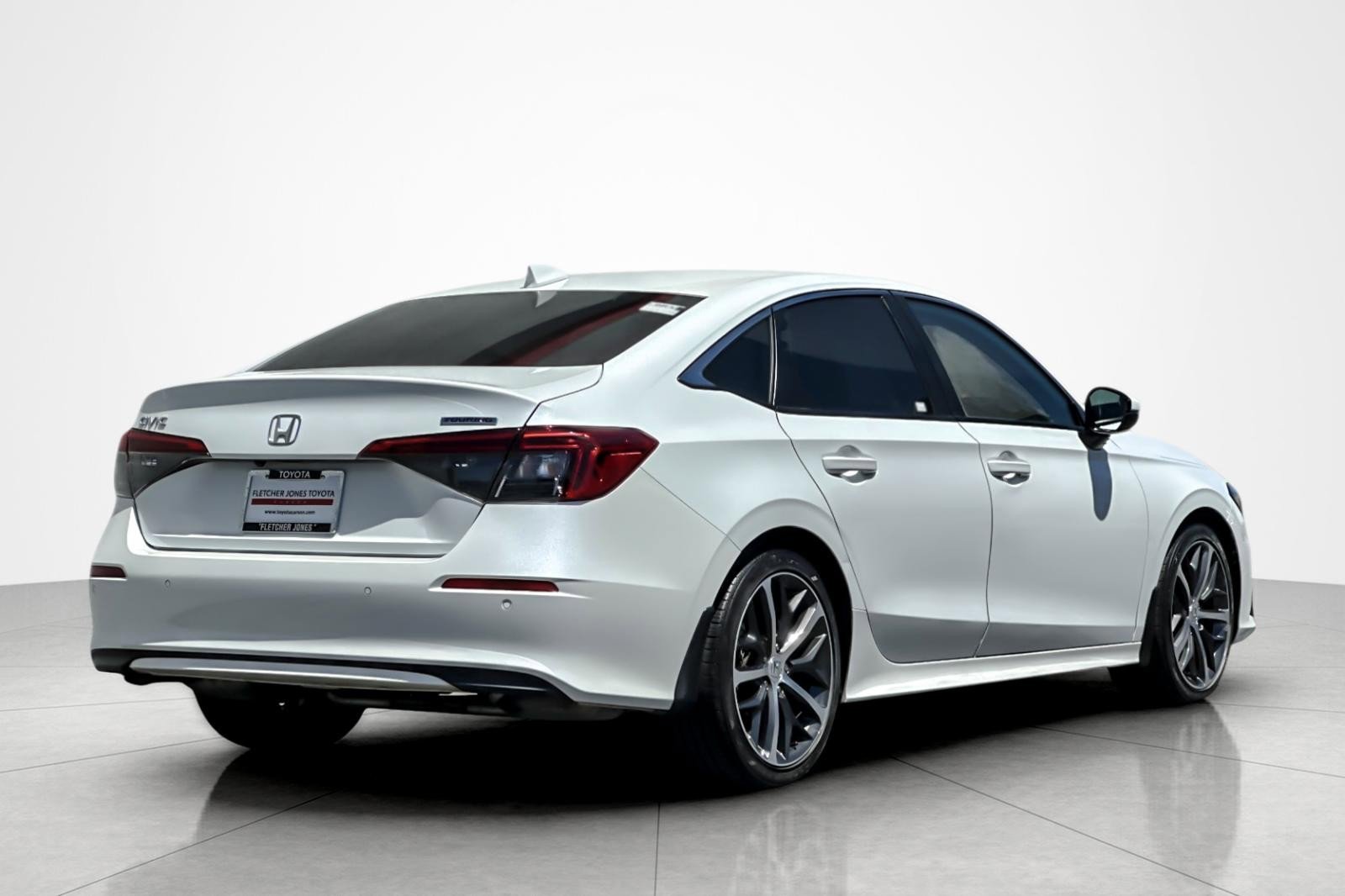 Used 2022 Honda Civic Touring image 5