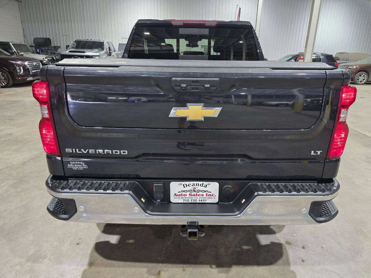 Used 2022 Chevrolet Silverado 1500 LT w/ Max Trailering Package AWD/4WD image 11
