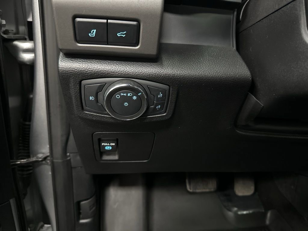 Used 2021 Ford Expedition XLT AWD/4WD image 35