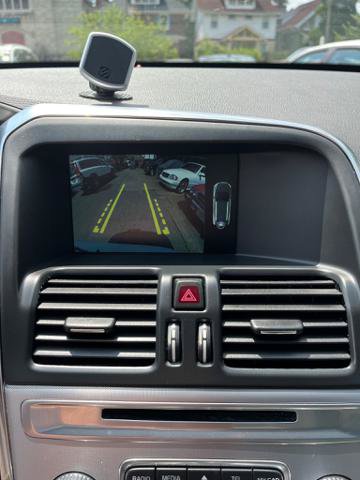 Used 2017 Volvo XC60 T5 FWD image 20