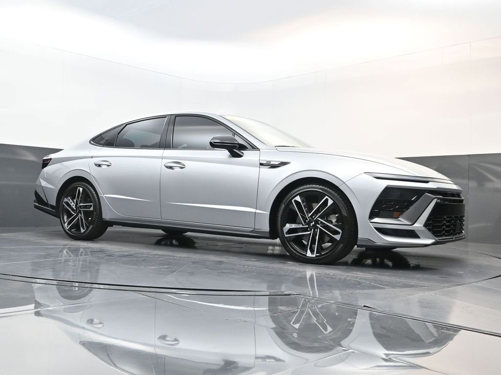 Certified 2025 Hyundai Sonata N Line FWD image 25