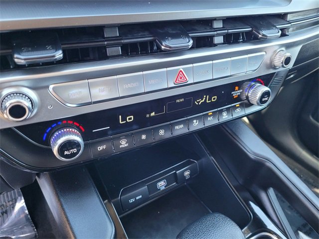 Used 2024 Kia Telluride LX image 15