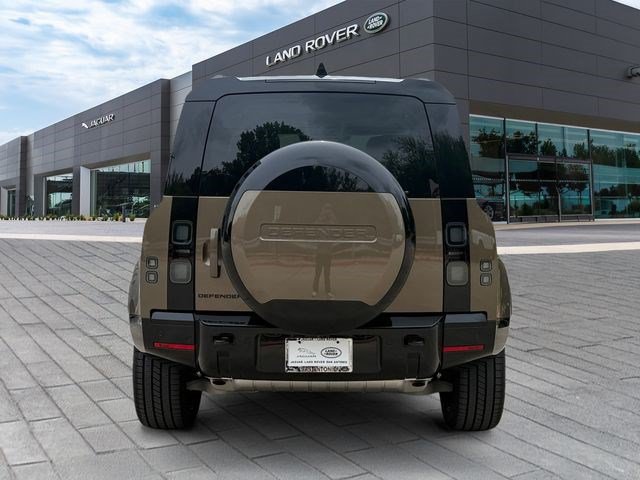 New 2026 Land Rover Defender 110 X-Dynamic SE AWD/4WD image 4