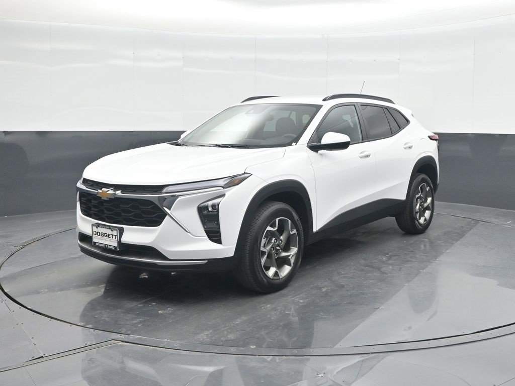 Used 2025 Chevrolet Trax LT