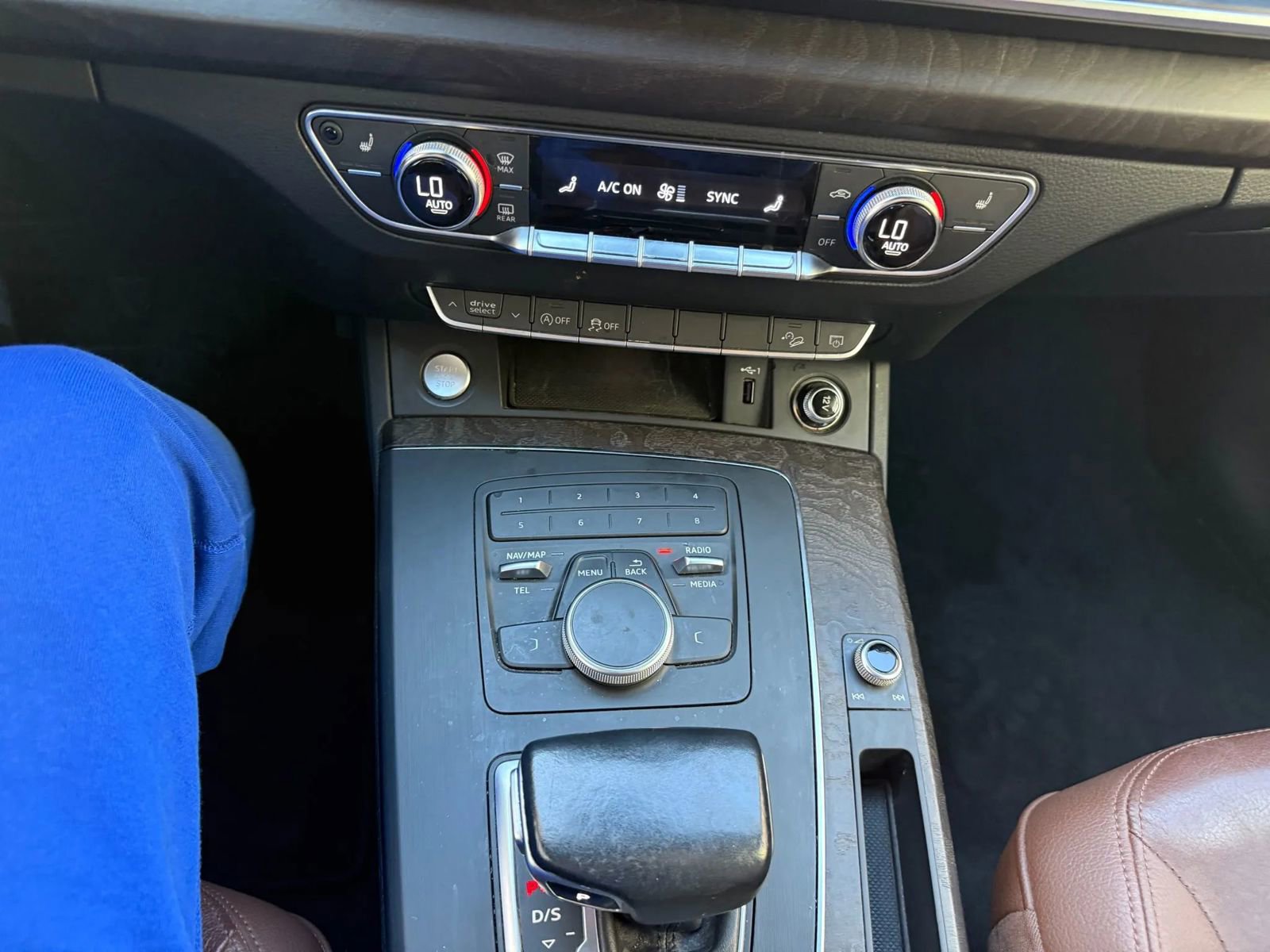 Used 2019 Audi Q5 2.0T Premium w/ Convenience Package image 15