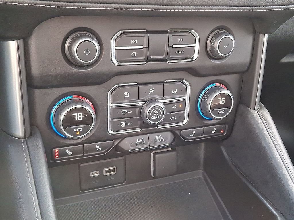 Used 2022 Chevrolet Tahoe LT w/ LT Signature Package image 19