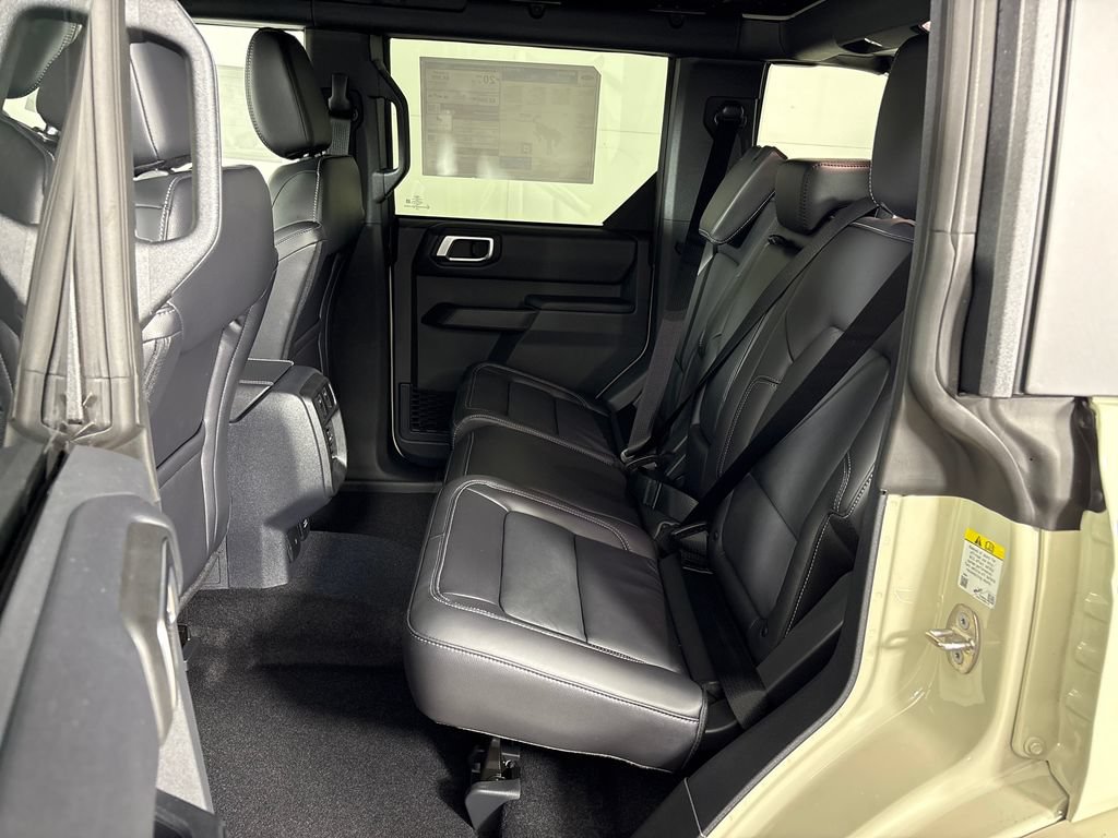 New 2026 Ford Bronco Outer Banks AWD/4WD image 31