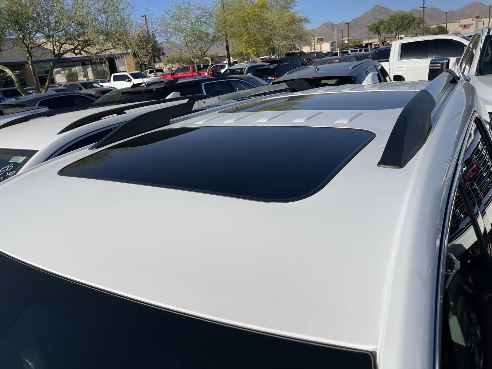 Used 2023 GMC Acadia Denali FWD image 10