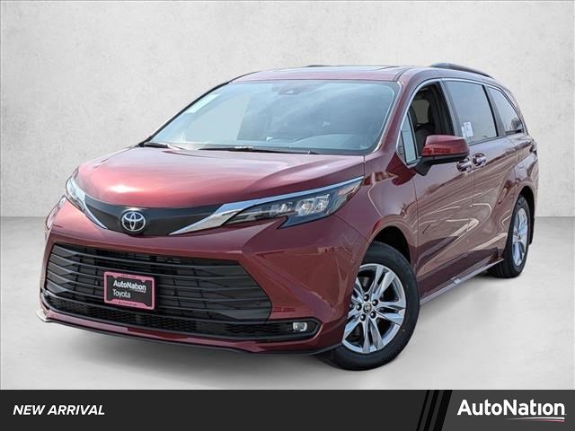 New 2026 Toyota Sienna XLE image 1