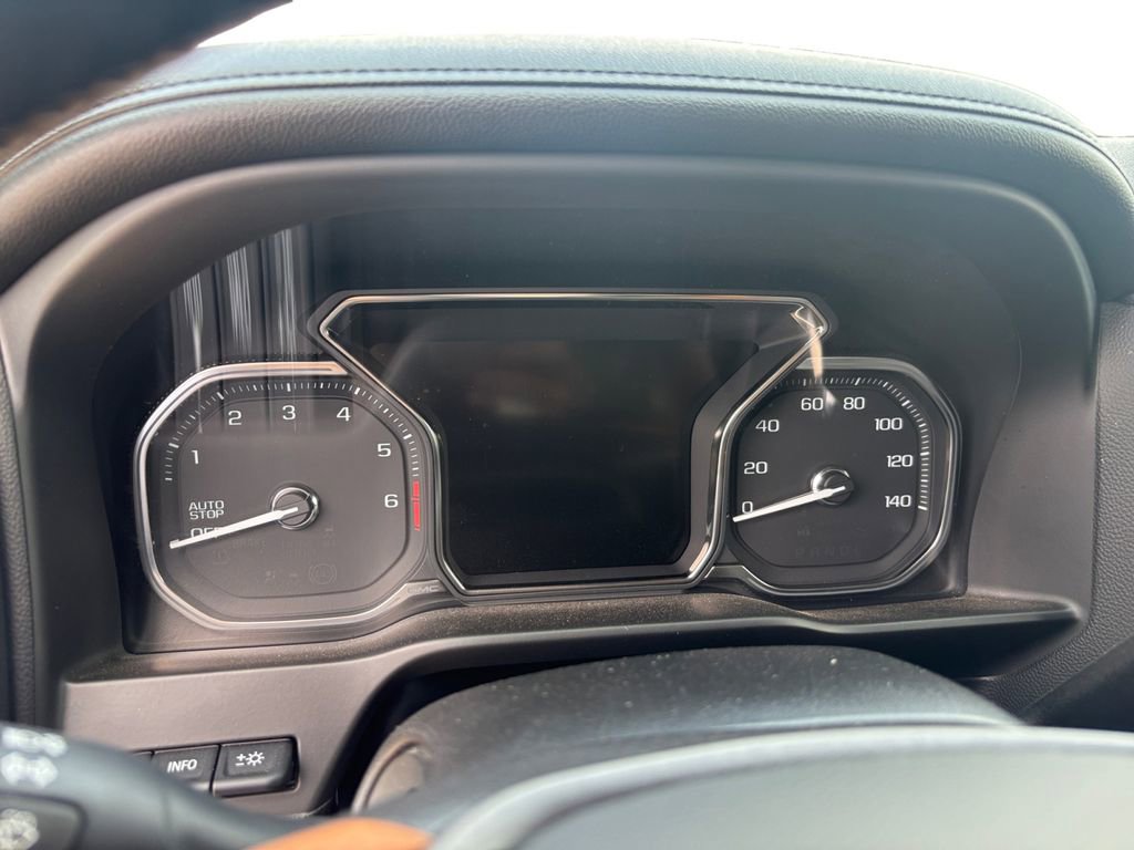 Used 2021 GMC Sierra 1500 AT4 w/ AT4 Value Package image 25