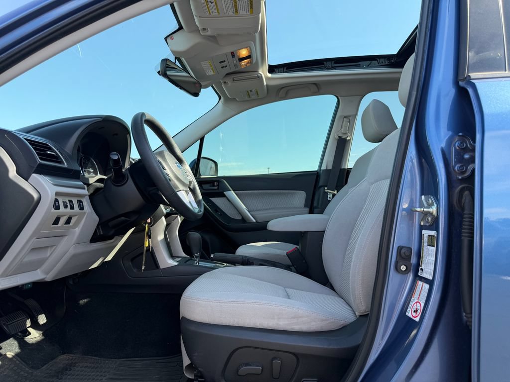Used 2018 Subaru Forester 2.5i Premium AWD/4WD image 5