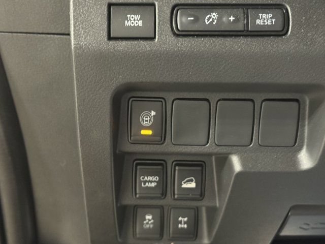 Used 2025 Nissan Frontier PRO-4X w/ Black Accent Package AWD/4WD image 6
